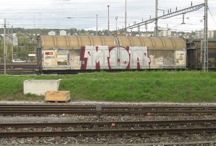 MOA graffiti crew switzerland train graffiti