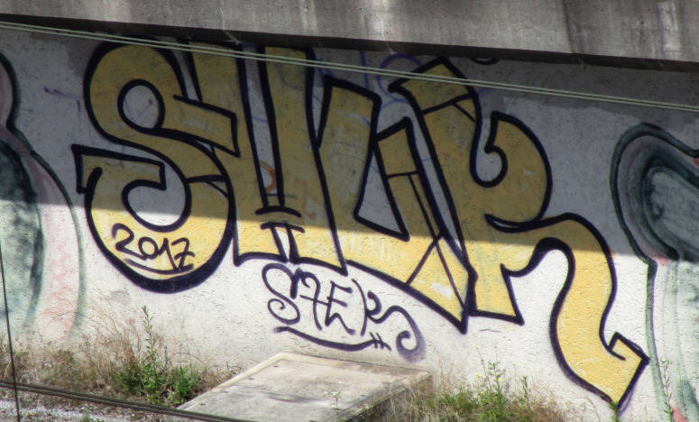 SHUK graffiti zuerich