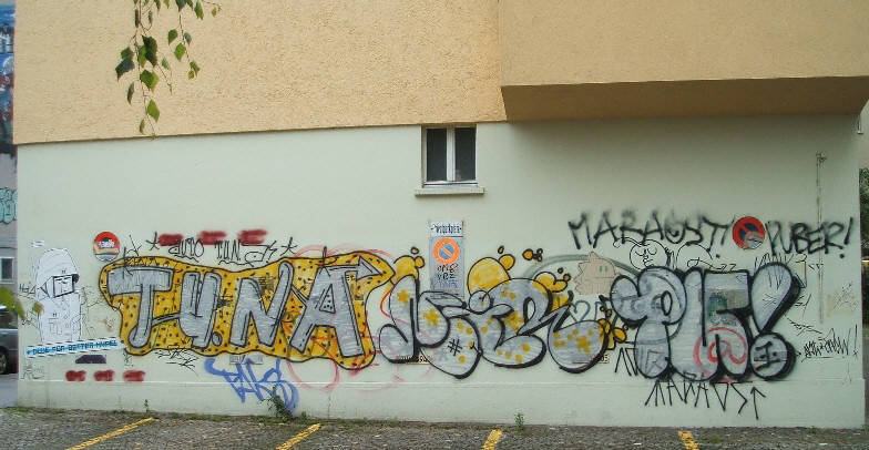 TUNA graffiti zrich