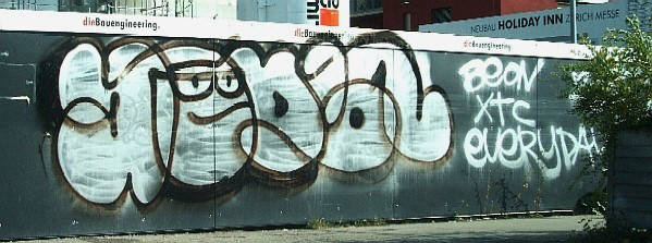 YODA graffiti Wallisellenstrasse Zrich Oerlikon beim Hallenstadion Zrich. Be on XTC everyday