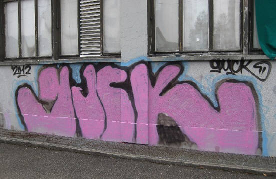 GUCK graffiti zrich