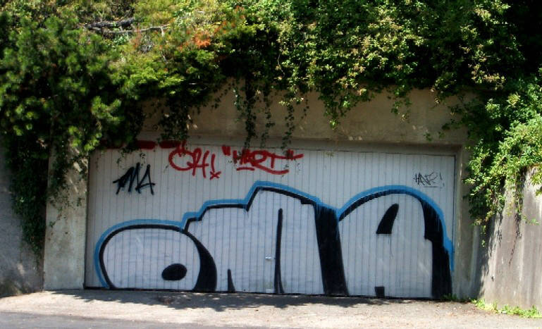 OMA graffiti garage zrich