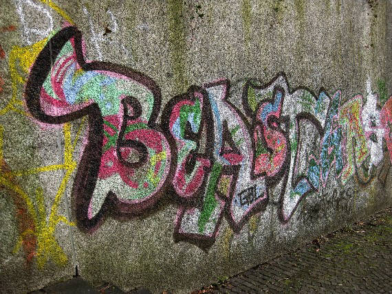 BEAST GBL graffiti zrich